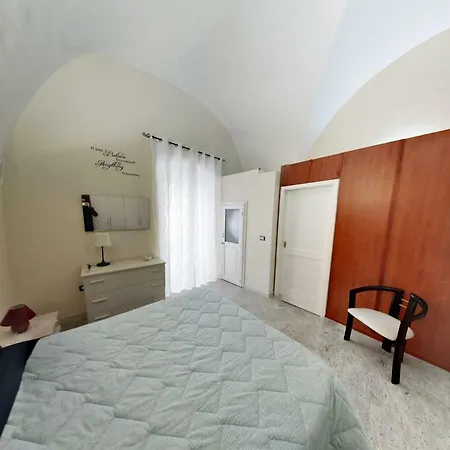 Manfredi Apartment *