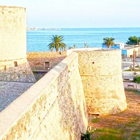 Manfredi * Manfredonia